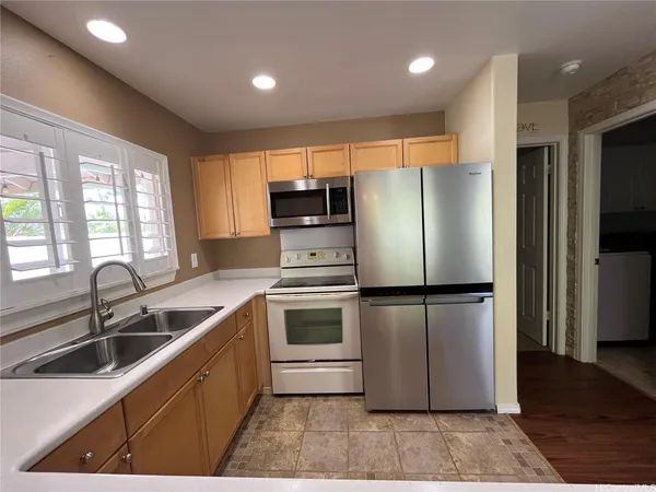 $4,200 | 92-6043 Nemo Street, Unit 24, Kapolei, HI 96707