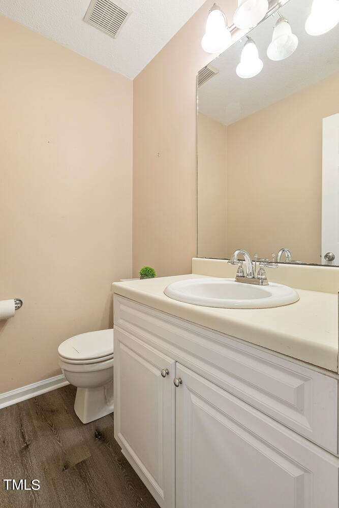 721 Benchmark Drive Raleigh, NC 27615 - Photo 20 of 37 721 Benchmark Dr Raleigh NC-large-029-03