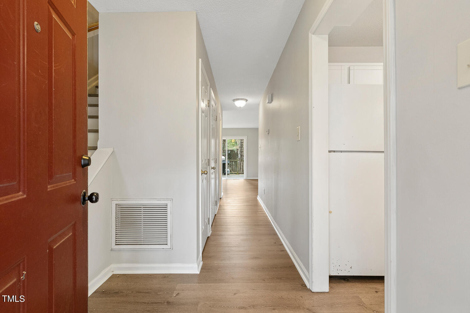 721 Benchmark Drive Raleigh, NC 27615 - Photo 6 of 37 721 Benchmark Dr Raleigh NC-large-015-02