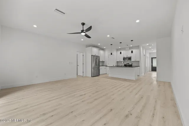 $2,150 | 213 Deportivo Drive, St. Augustine, FL 32086