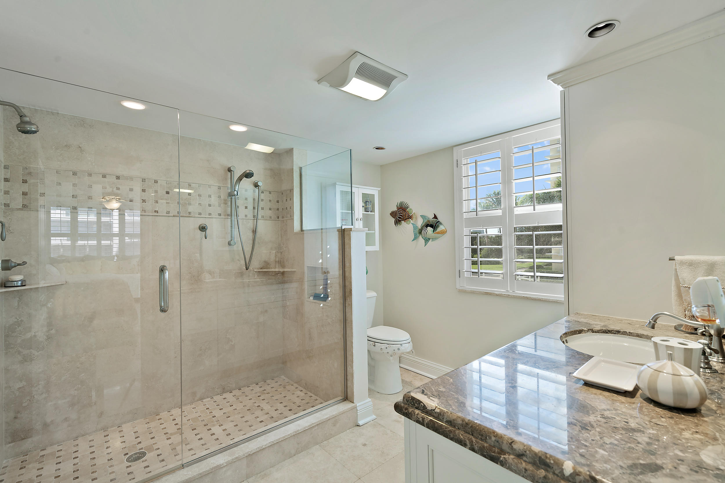 500 Ocean Drive, Unit E2A Juno Beach, FL 33408 - Photo 14 of 31 Master Bath