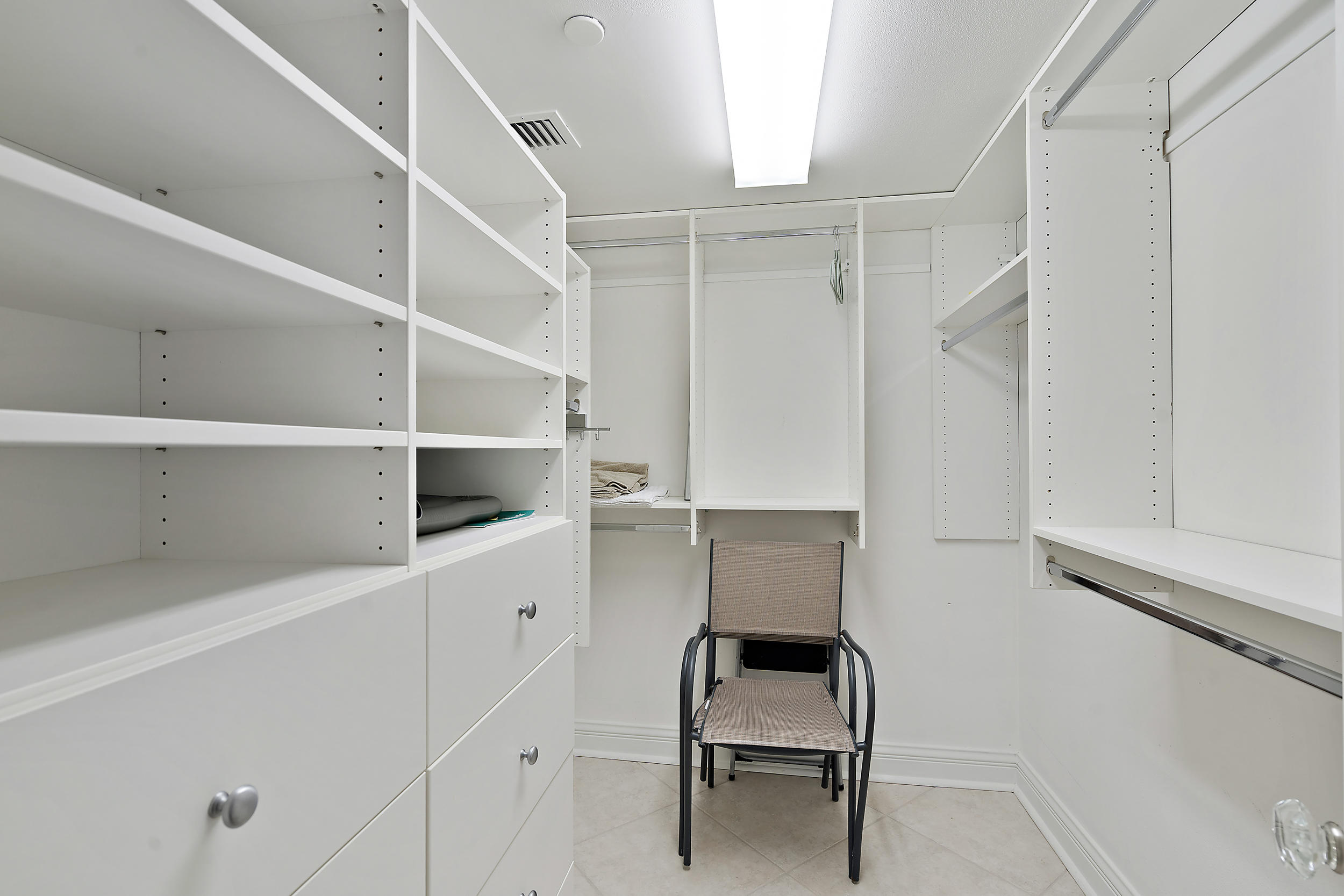 500 Ocean Drive, Unit E2A Juno Beach, FL 33408 - Photo 19 of 31 Guest Closet