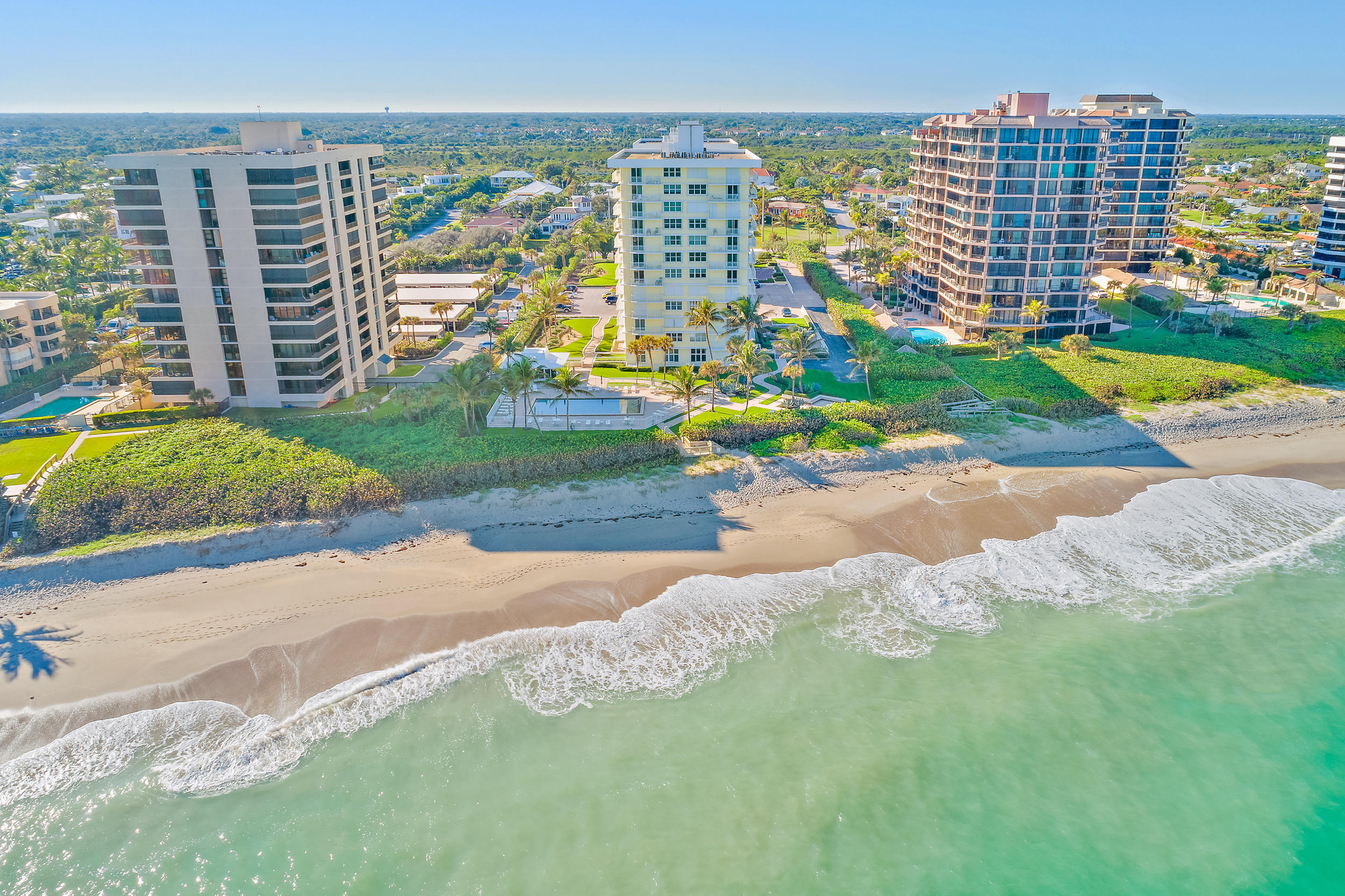 500 Ocean Drive, Unit E2A Juno Beach, FL 33408 - Photo 25 of 31 Brigadoon (Middle)