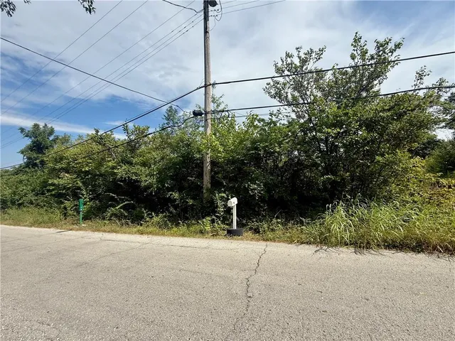 $2,000,000 | 5401 Bennington Avenue, Kansas City, MO 64129