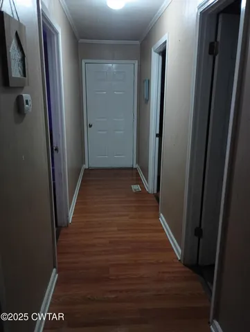 a bed room with a bed