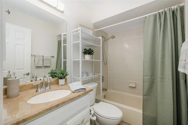 $174,900 | 7900 Hardwick Drive, Unit 815, New Port Richey, FL 34653