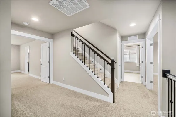 $949,999 | 13813 187th Ave Court East, Bonney Lake, WA 98391