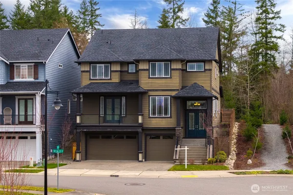 $935,000 | 13813 187th Ave Court East, Bonney Lake, WA 98391