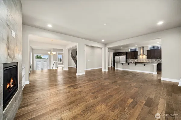 $949,999 | 13813 187th Ave Court East, Bonney Lake, WA 98391