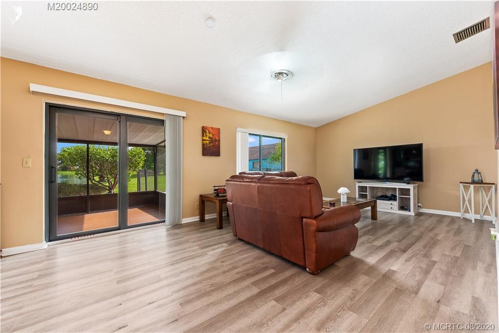 684 Connestee Road West Palm Beach, FL 33413 - Photo 17 of 19 Gallery Image 17