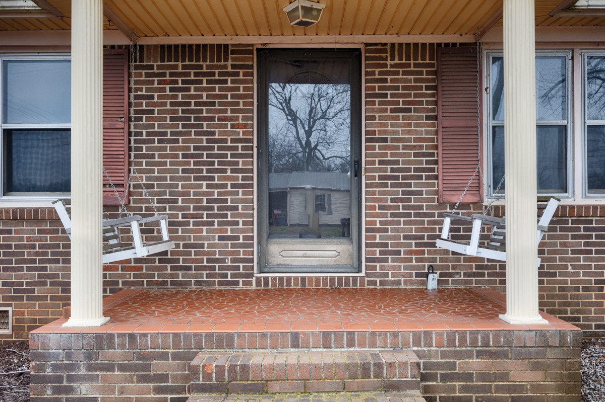 2117 Ardmore Highway Ardmore, TN 38449 - Photo 2 of 32 a view of a door of a house
