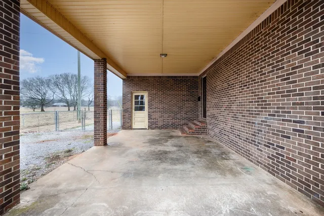 $189,000 | 2117 Ardmore Highway, Ardmore, TN 38449