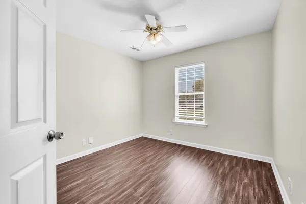 $1,650 | 1045 Waterford Circle, Clarksville, TN 37040