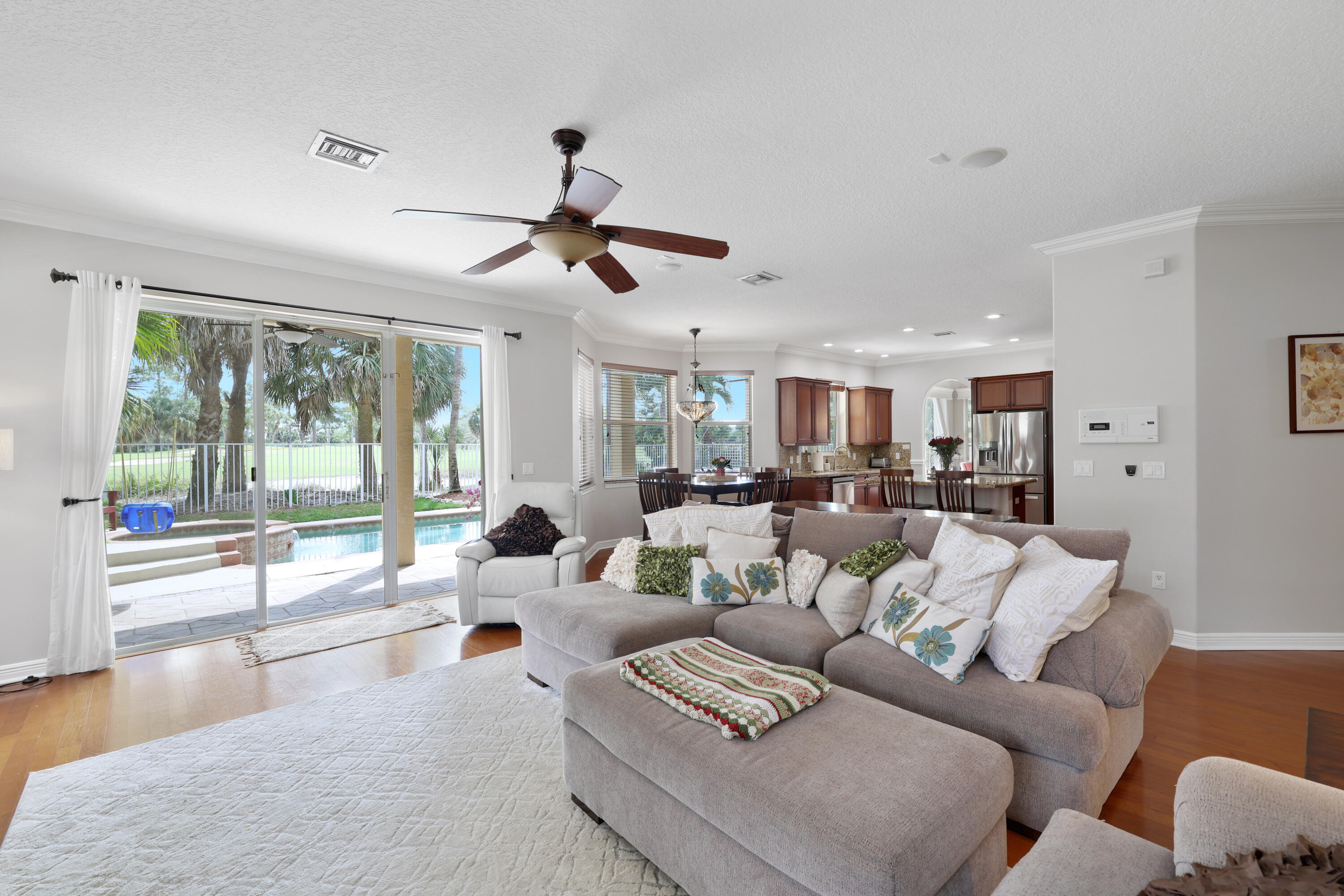 2291 Ridgewood Circle Royal Palm Beach, FL 33411 - Photo 20 of 71 2291 Ridgewood Circle - Family Room(1)