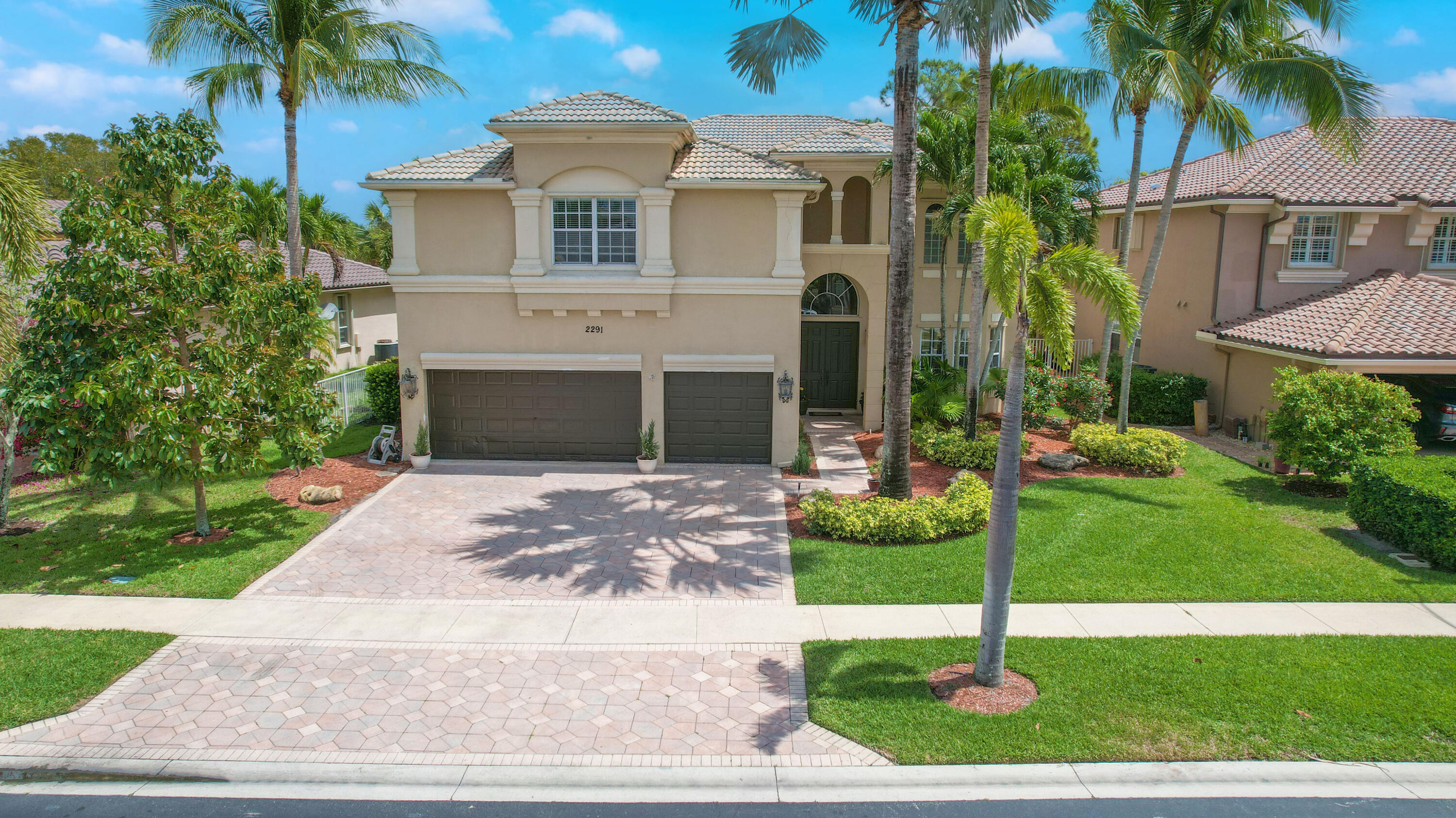 2291 Ridgewood Circle Royal Palm Beach, FL 33411 - Photo 2 of 71 2291 Ridgewood Circle - Home For Sale