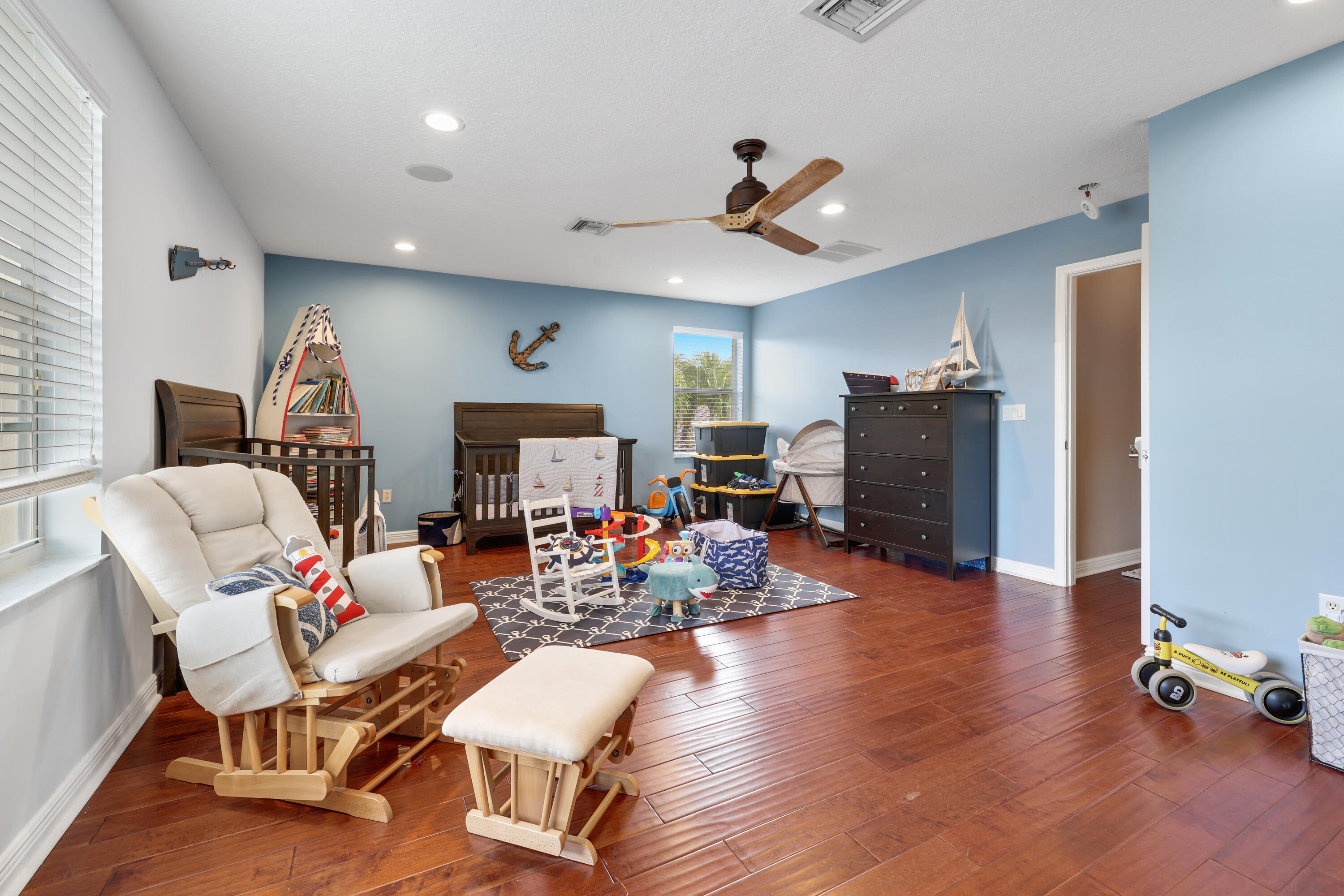 2291 Ridgewood Circle Royal Palm Beach, FL 33411 - Photo 39 of 71 2291 Ridgewood Circle - Bedroom 5