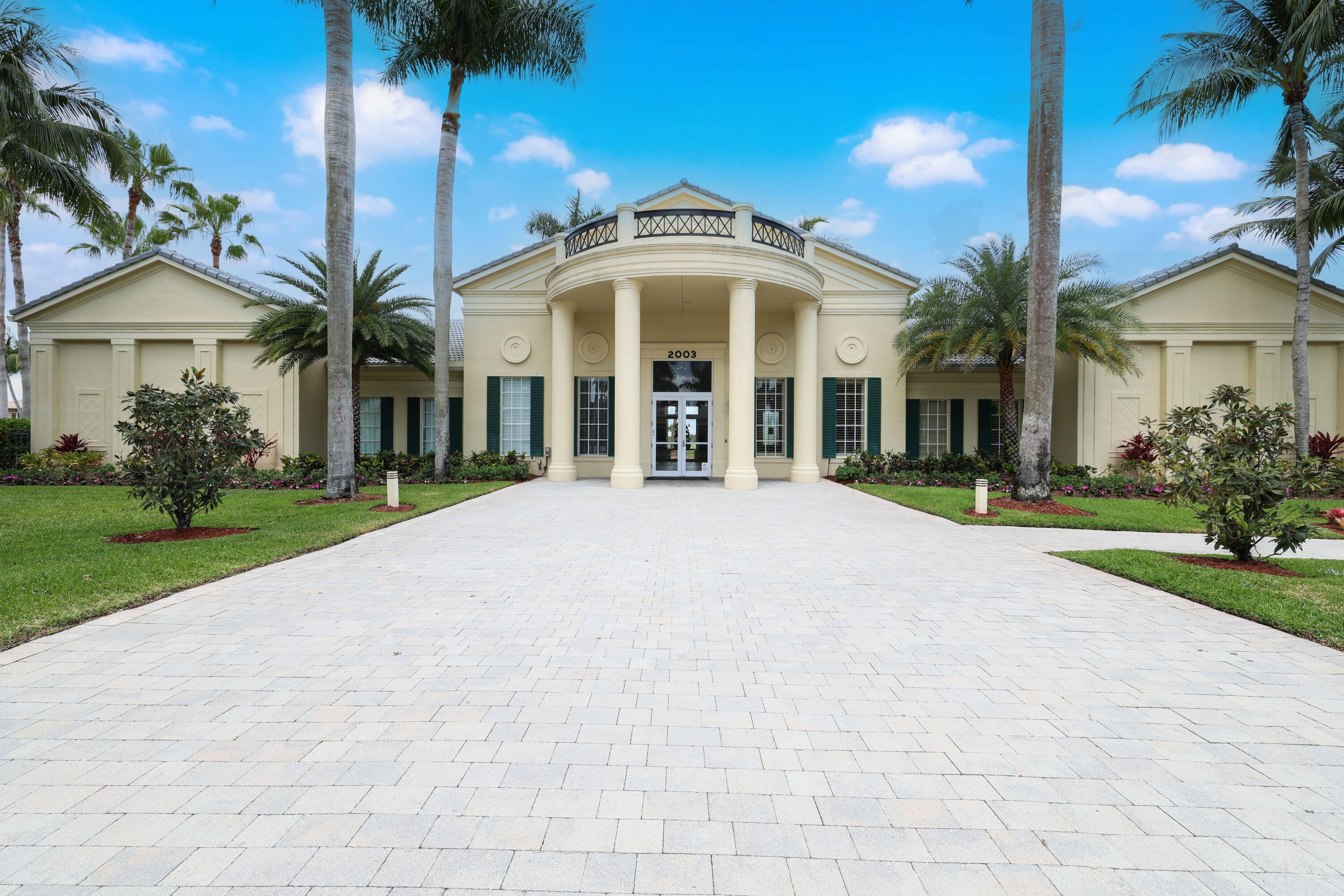 2291 Ridgewood Circle Royal Palm Beach, FL 33411 - Photo 56 of 71 Madison Green(11)