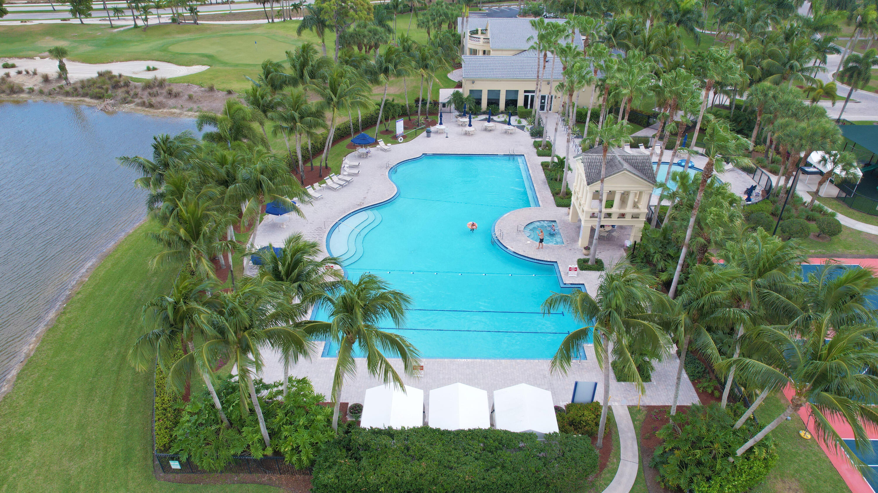 2291 Ridgewood Circle Royal Palm Beach, FL 33411 - Photo 61 of 71 Madison Green(8)