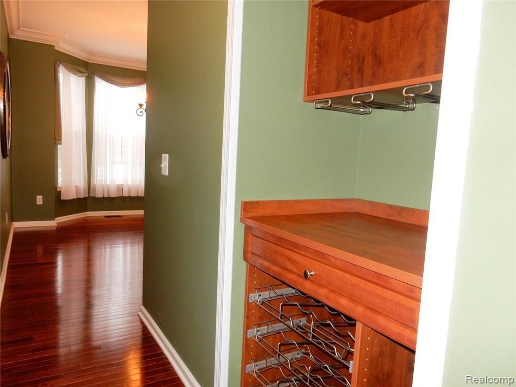 3382 Everett Drive Rochester, MI 48307 - Photo 16 of 92 DiningRoom (5) (Large).JPG