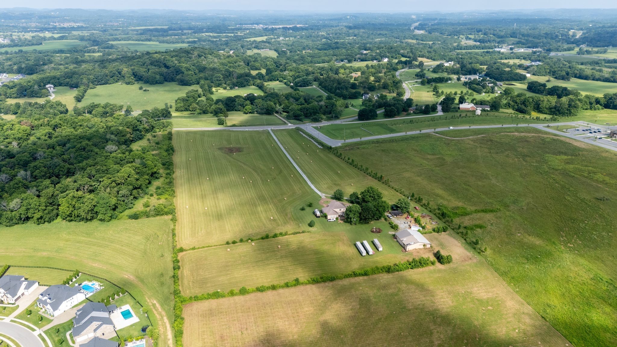 6286 Cox Road Arrington, TN 37014 - Photo 14 of 21 a view of a city