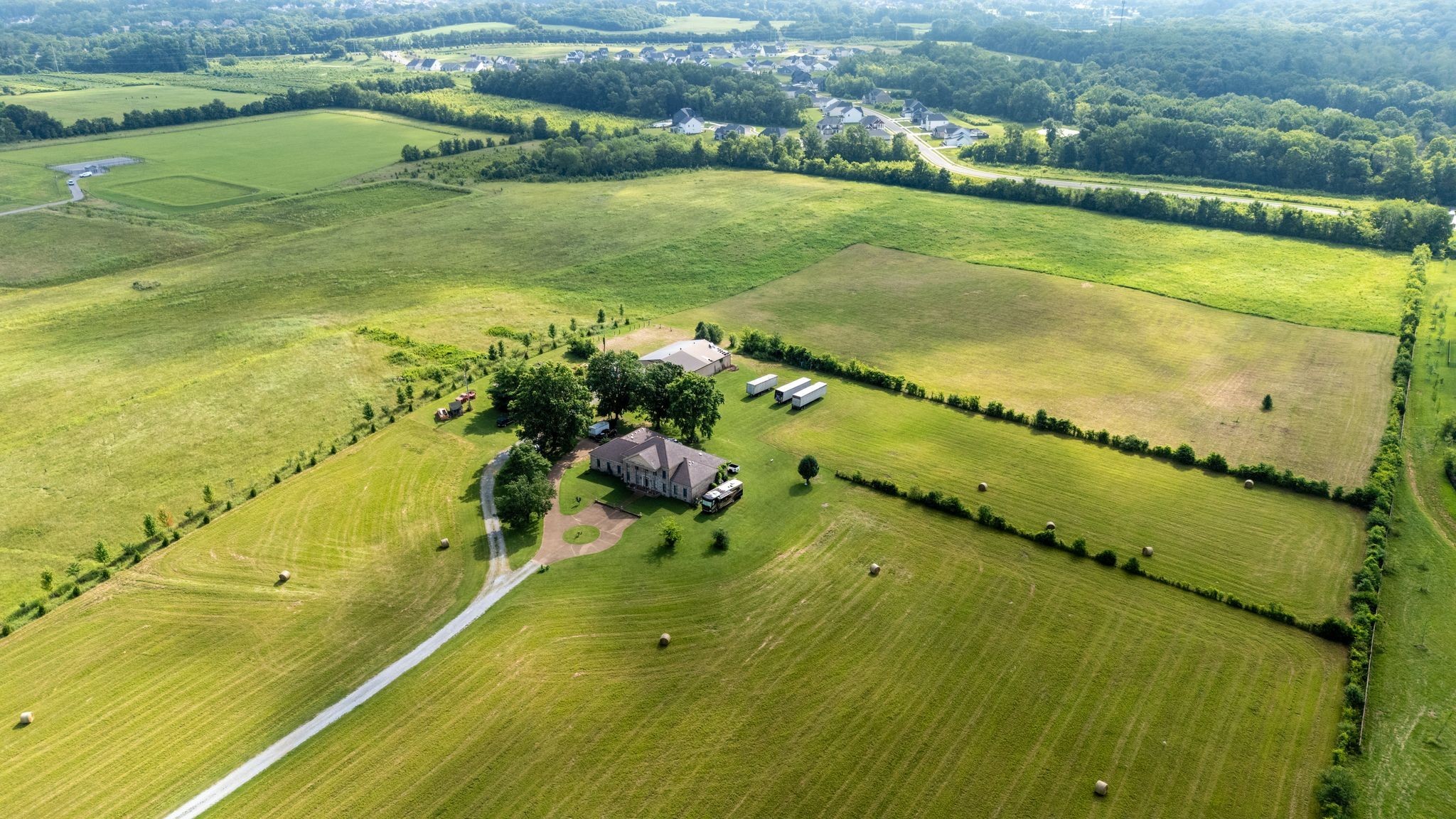 6286 Cox Road Arrington, TN 37014 - Photo 6 of 21 a view of an ocean from a balcony
