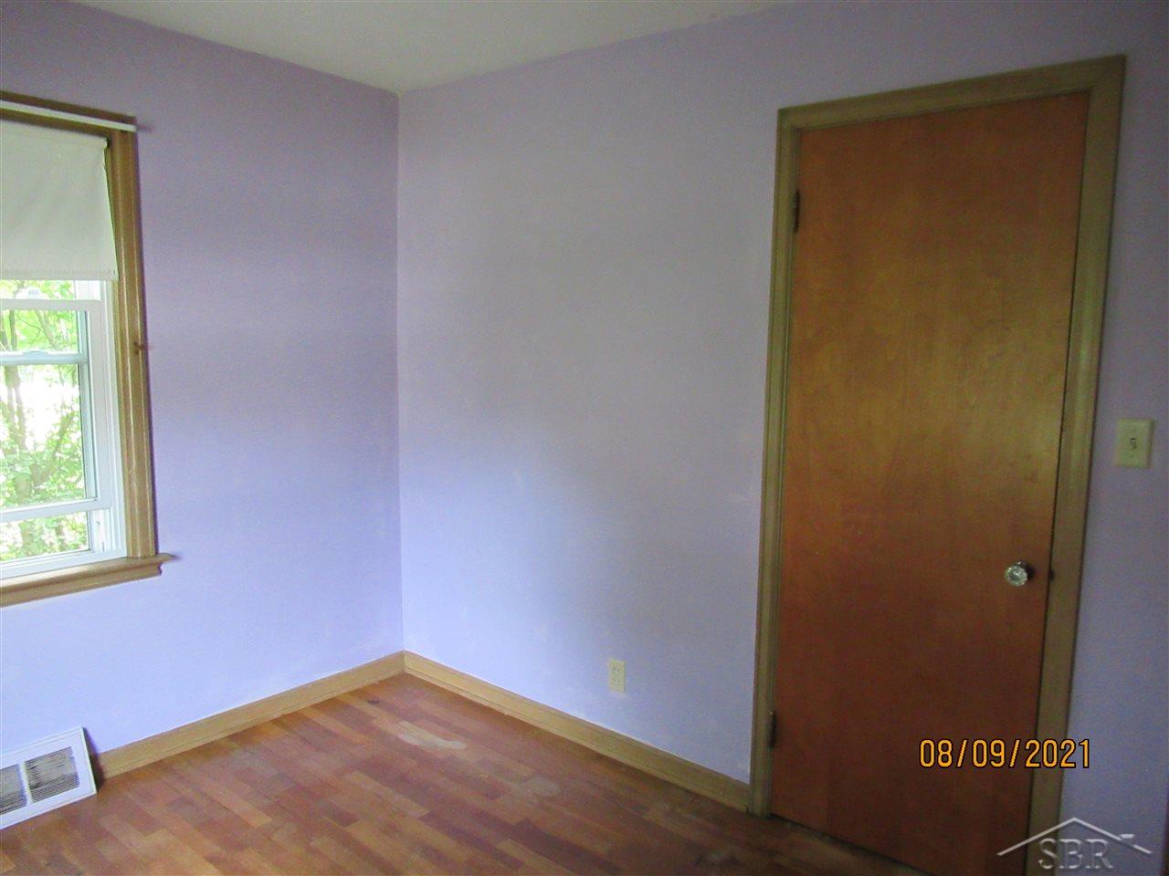 4288 Lauer Road Saginaw, MI 48603 - Photo 9 of 21 50051328-8.JPG