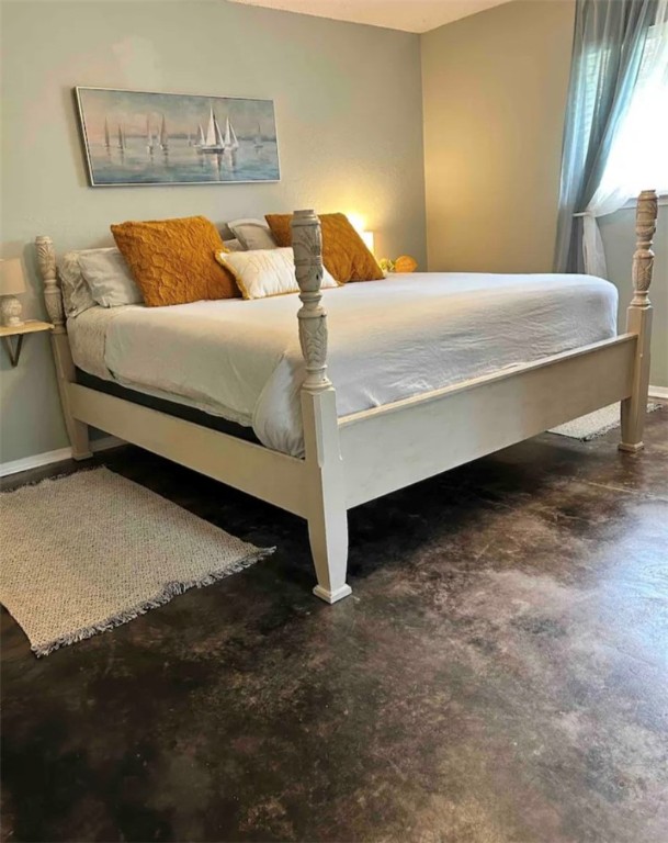 4010 Easy Street Corpus Christi, TX 78418 - Photo 4 of 17 a bedroom with a bed and window