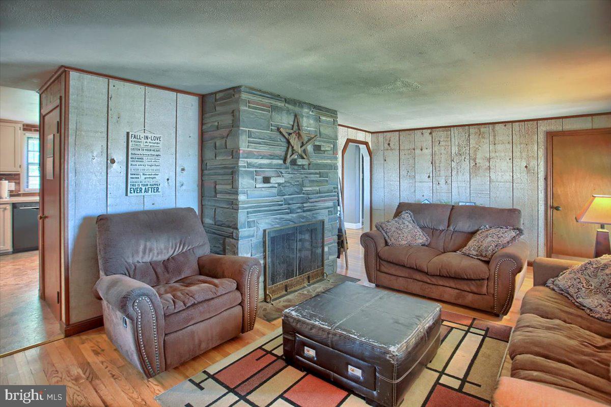 1316 Forge Road Carlisle, PA 17013 - Photo 15 of 32 Gallery Image 15