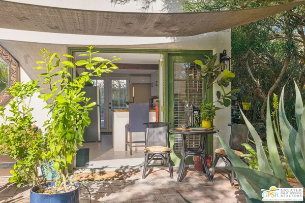 $1,200 | 575 South Calle Ajo, Palm Springs, CA 92264