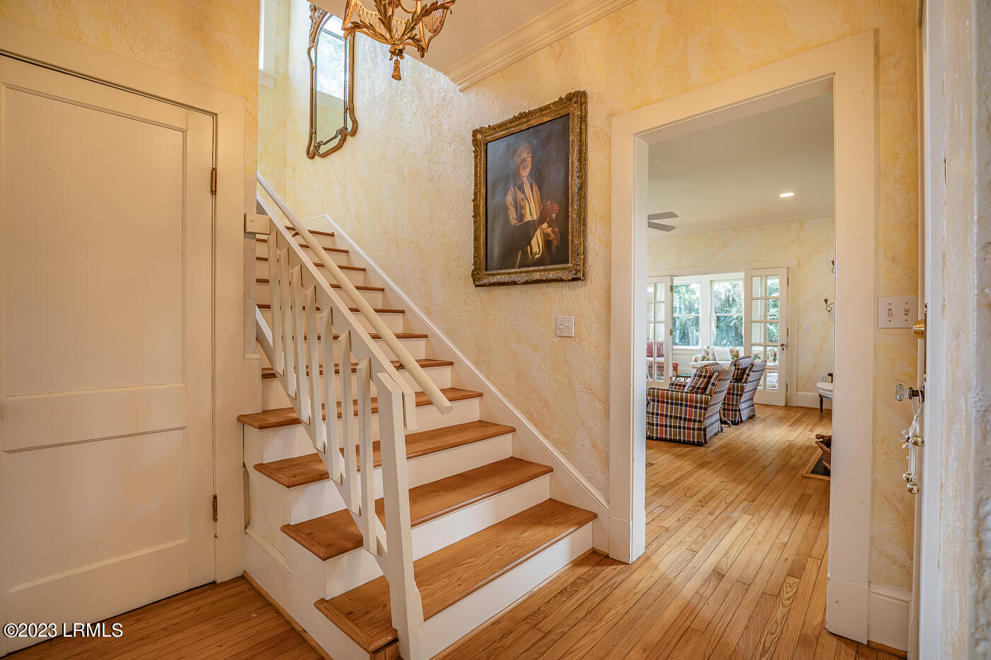 725 Ribaut Road Beaufort, SC 29902 - Photo 4 of 38 7S1A4892
