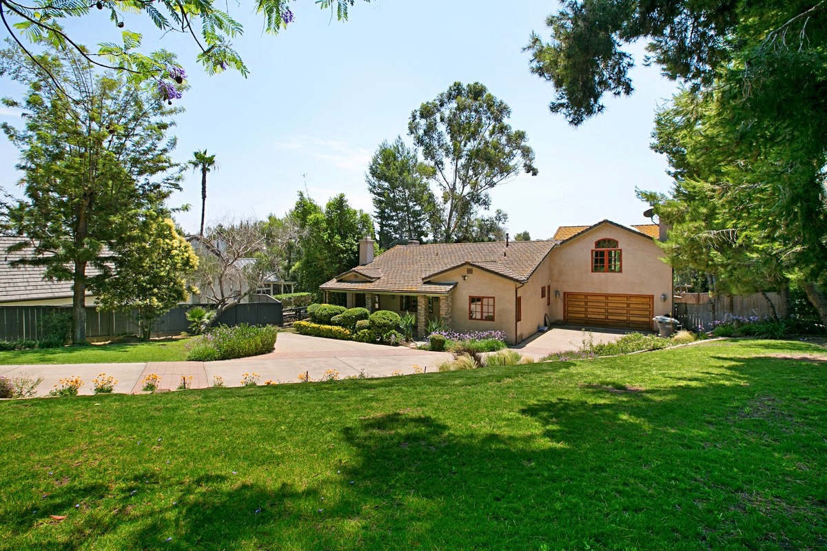 2931 Lone Jack Road Encinitas, CA 92024 - Photo 2 of 24