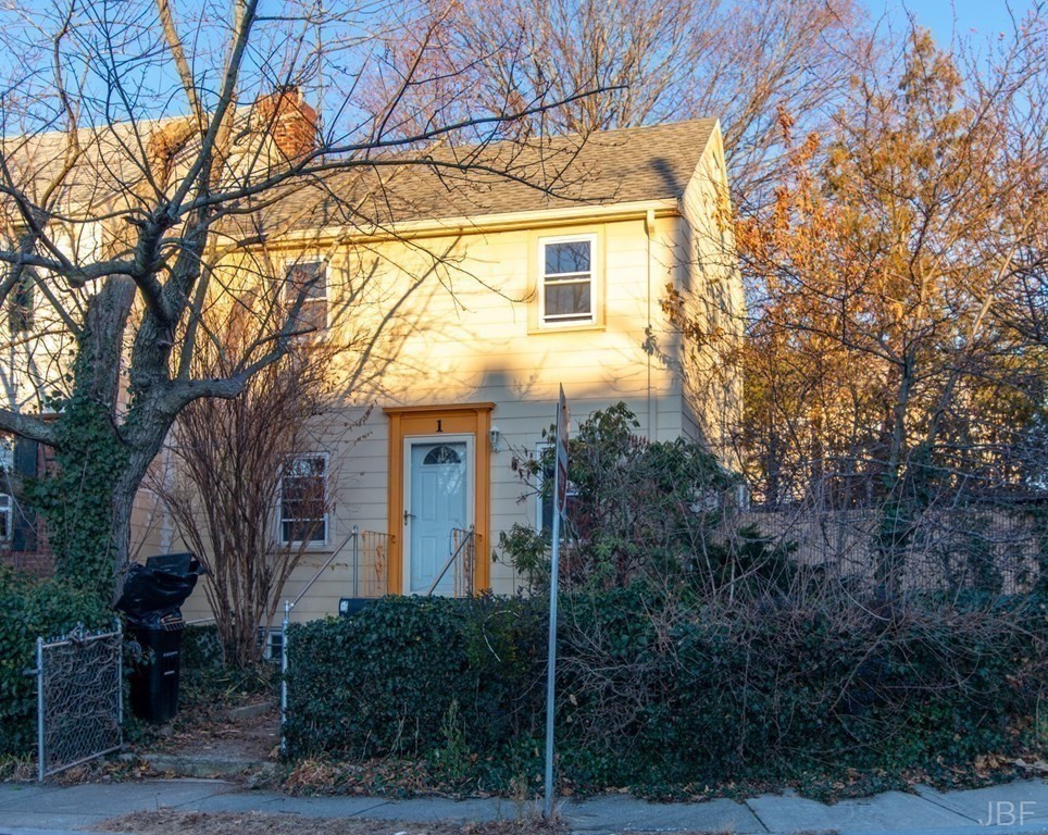 1 Regent Road Malden, MA 02148 - Photo 4 of 20 Gallery Image 4
