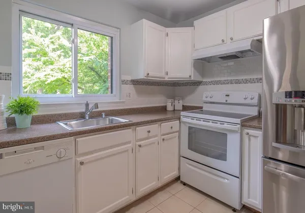 $199,000 | 15601 Dorset Road, Unit 102, Laurel, MD 20707