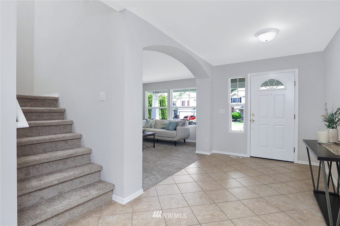 325 Edmonds Avenue Southeast Renton, WA 98056 - Photo 19 of 35 Gallery Image 19