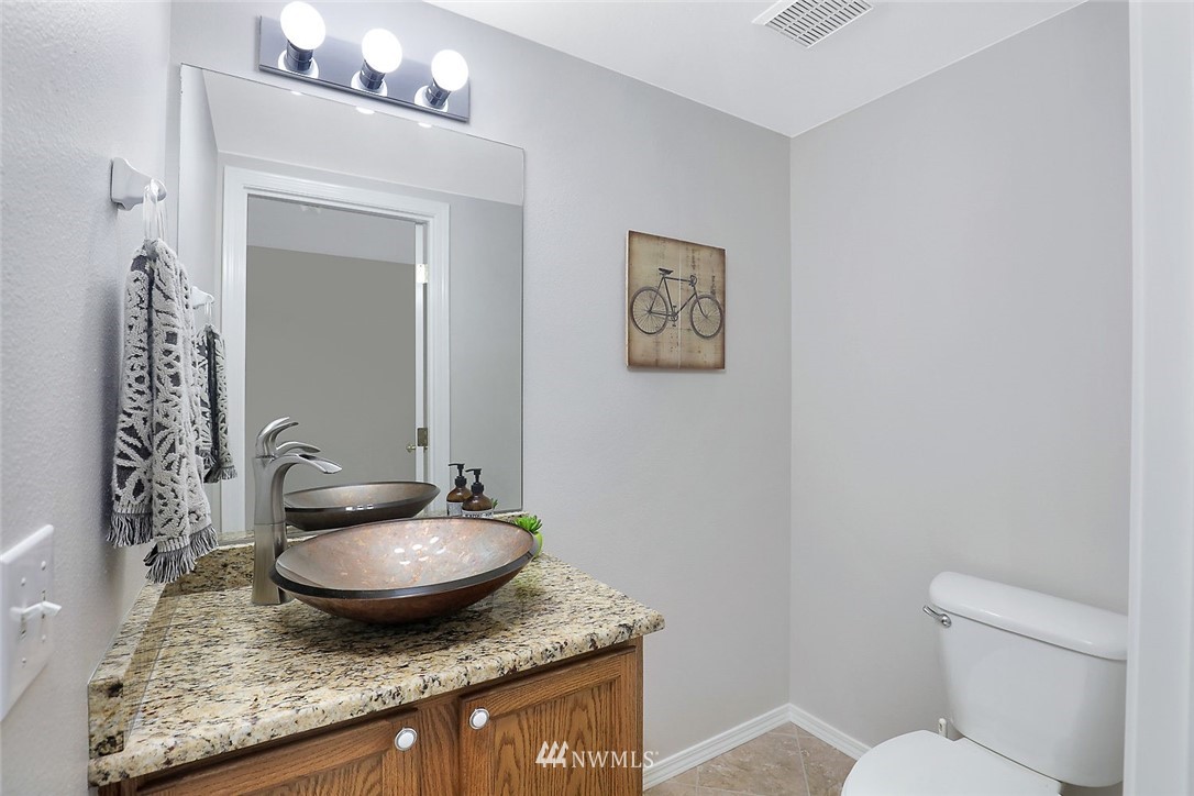 325 Edmonds Avenue Southeast Renton, WA 98056 - Photo 23 of 35 Gallery Image 23