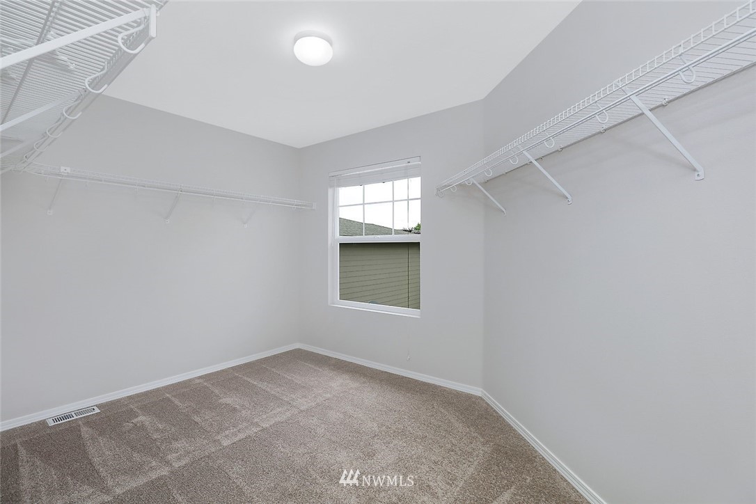 325 Edmonds Avenue Southeast Renton, WA 98056 - Photo 28 of 35 Gallery Image 28