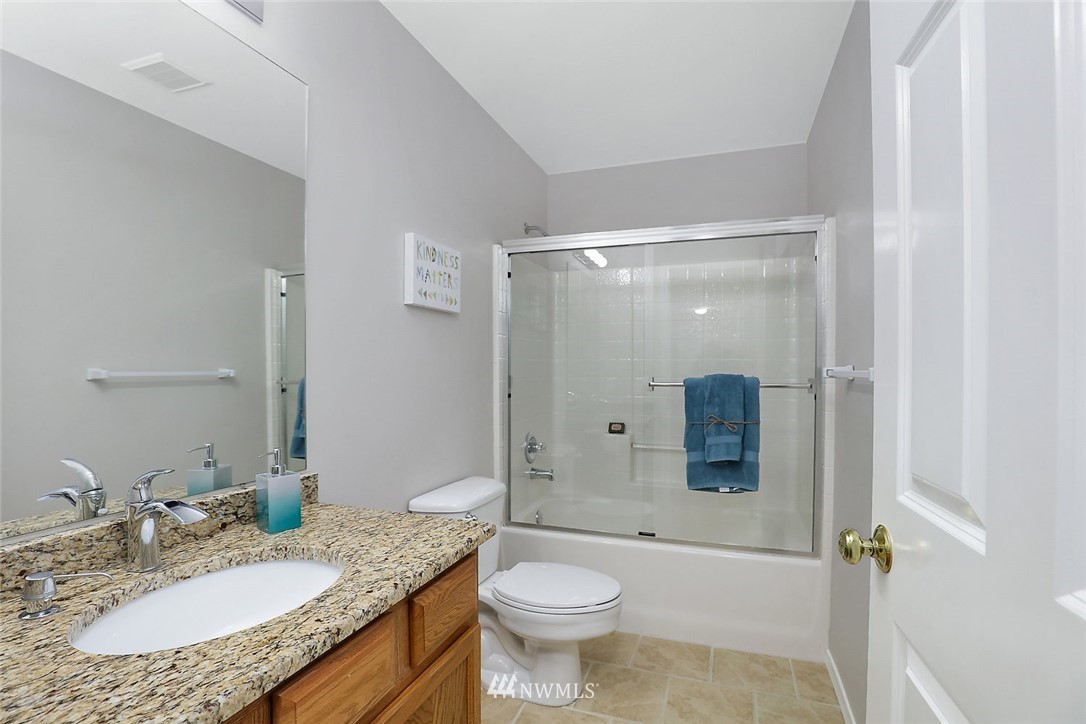 325 Edmonds Avenue Southeast Renton, WA 98056 - Photo 30 of 35 Gallery Image 30