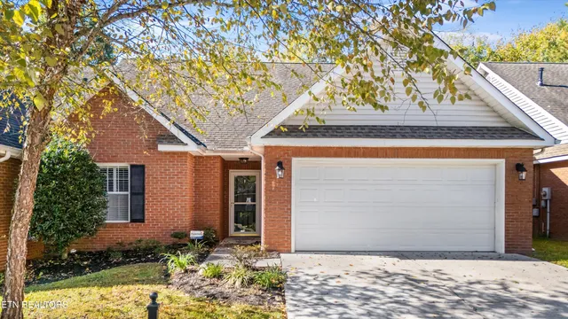 $309,900 | 7137 Winter Oaks Way, Knoxville, TN 37918