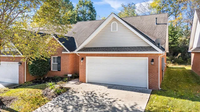 $309,900 | 7137 Winter Oaks Way, Knoxville, TN 37918