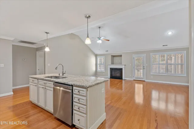 $309,900 | 7137 Winter Oaks Way, Knoxville, TN 37918