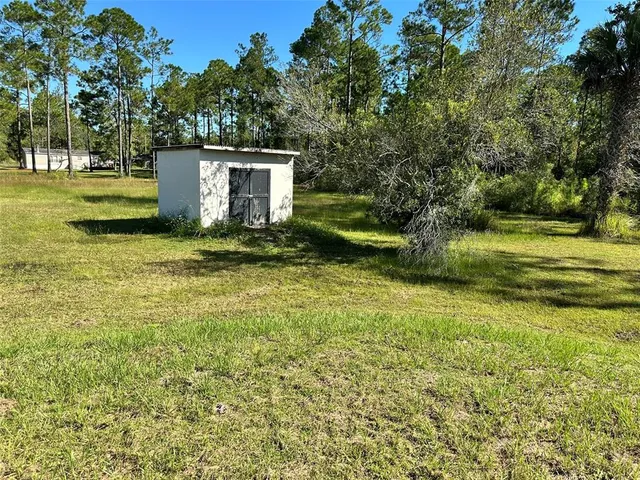 a view of a outdoor space