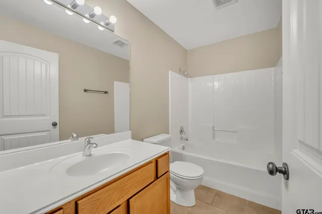 $315,000 | 124 Ken Circle, Tyler, TX 75703