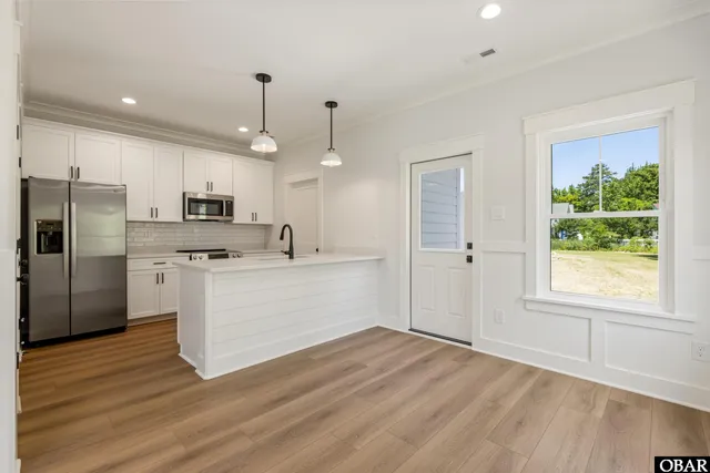 $449,000 | 517 Ananias Dare Street, Unit 4, Manteo, NC 27954