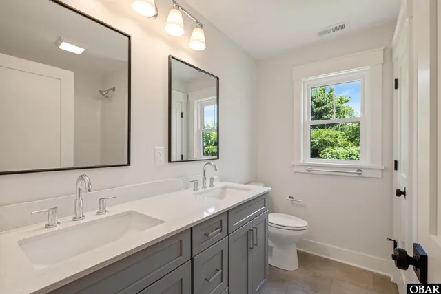 $449,000 | 517 Ananias Dare Street, Unit 4, Manteo, NC 27954