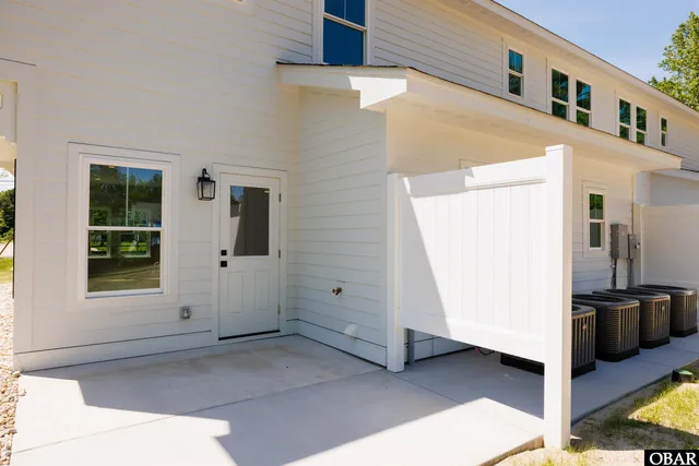 $449,000 | 517 Ananias Dare Street, Unit 4, Manteo, NC 27954