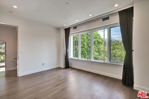 $1,149,800 | 1249 North Formosa Avenue, West Hollywood, CA 90046