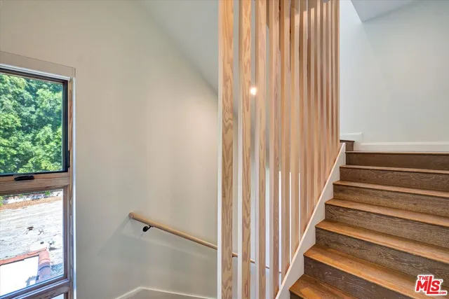 $1,149,800 | 1249 North Formosa Avenue, West Hollywood, CA 90046