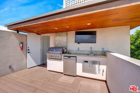 $1,149,800 | 1249 North Formosa Avenue, West Hollywood, CA 90046