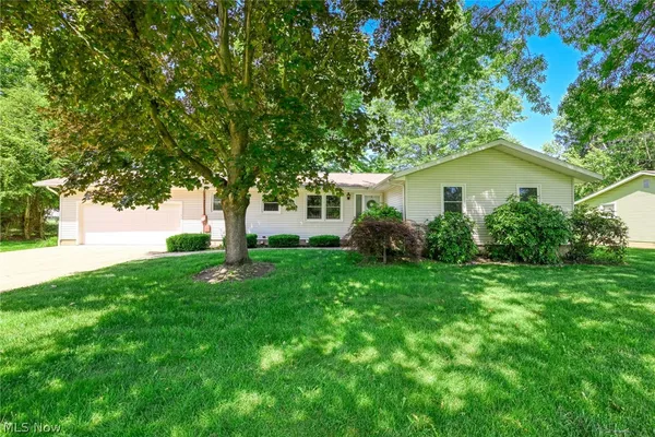 $295,000 | 3937 McTaggart Boulevard, Kent, OH 44240