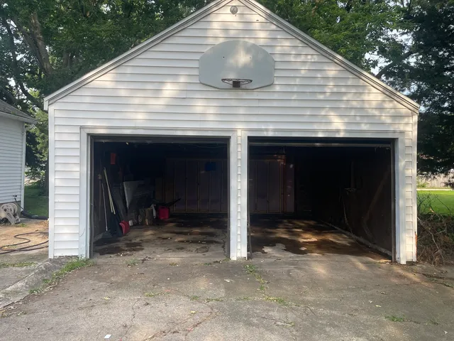 $89,650 | 1824 16th Avenue, Sterling, IL 61081